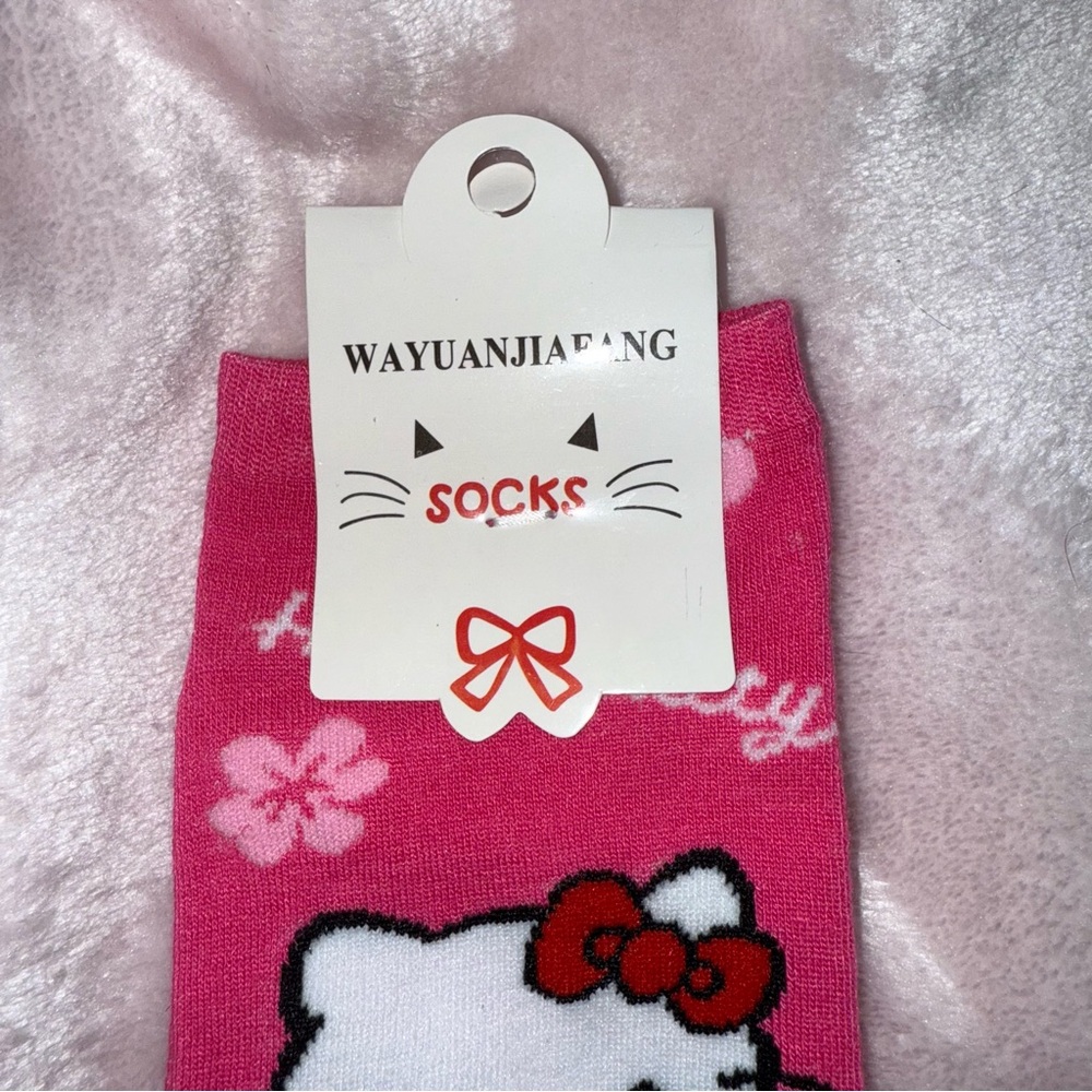 ✨✨5/$10✨✨ Hello Kitty Womens Girls One Pair Set Socks Cute Gift Size 35-41 New - Picture 3 of 5